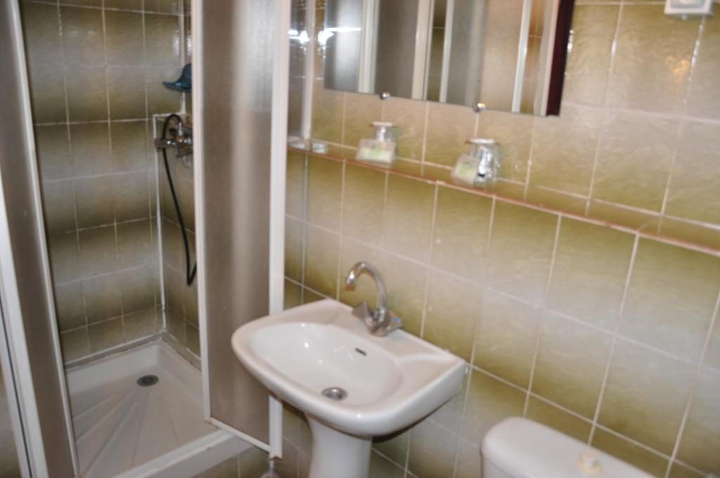 Hotel Moderne Marseille Rum bild